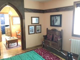 Spacious house in Navarredonda, mountain view - 2