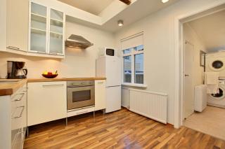 Alfred's Apartments - 8