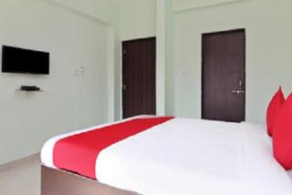 Hotel Nandanvan by Royal Stay - Lonavala - 1