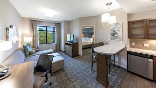 Staybridge Suites - Naples - Marco Island by IHG - Naples - 5