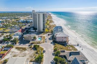 Gone Gulf'n - Incredible Home With Private Pool - 1