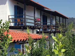 Skites Hotel Bungalows - 7