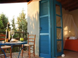 Skites Hotel Bungalows - 1