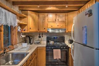 Remote Long Island Lakefront Cabin with Deck and Grill - 1