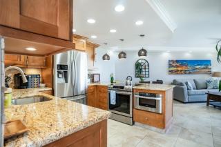 Elegant Oceanfront Vistas - 7