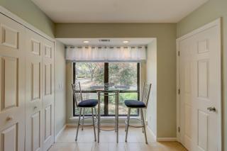 3327 Lake Forest Sea Pines 2 BR Condo - Hilton Head Island - 2