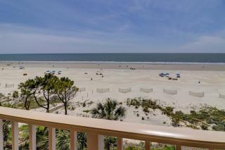 Gorgeous Views 4th Floor Direct Oceanfront Condo Updated with New furniture New floors - Hilton Head Island - 8