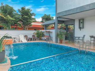 Norshah Village Resort - Pantai Cenang - 1