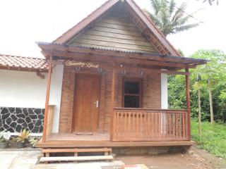 Homestay Effendi Borobudur Syariah by Ndalem Beong - Magelang - 0