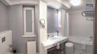 Swiss Hotel - Lviv - 5