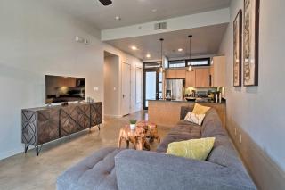 Urban Escape in SoLA with Private Patio! - Austin - 3