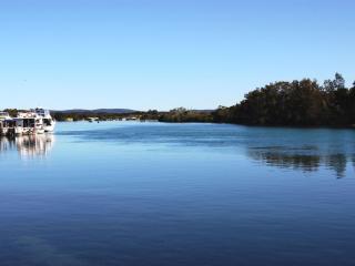 Reflections G01 On The Lake - Forster - 9