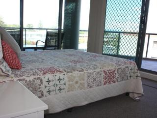 Twin Pines 401 CBD Location - Forster - 3