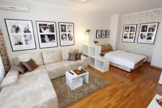 New Belgrade Apartments, parking 5 eur per day - 1
