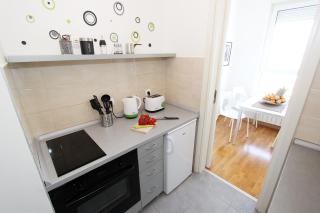 New Belgrade Apartments, parking 5 eur per day - 4