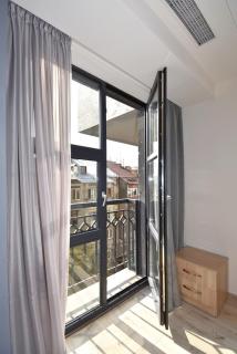 New eurorenovated, Modern apartment for rent in Koghbatsi street KO1642 - Jerevan - 2