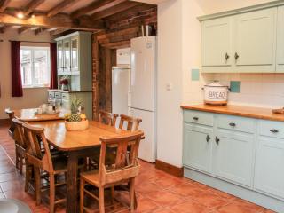 Stockbatch Granary - 1