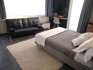 Tiny Central Penthouse, big terrace - Kalamata - 1