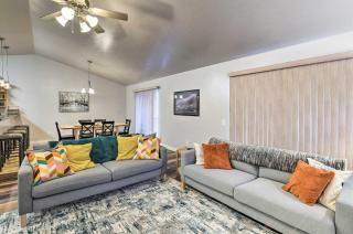 Cozy Anchorage Townhome Less Than Half Mile to Jewel Lake! - Anchorage - 7