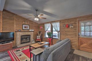 Updated Strawberry Family Cabin with 2 Private Decks - Pine - 6