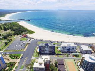 Ebbtide 2 On Main Beach - Forster - 1
