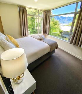 Tekau - Modern holiday apartment with lakeview - 1