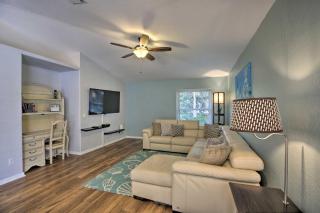 Private Fort Myers Escape with Screened Pool and Lanai - Fort Myers - 4