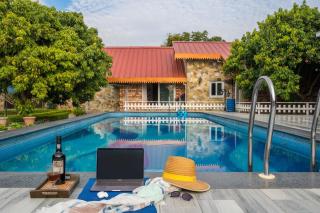 StayVista at Dudly Manor with Swimming Pool - 9