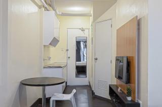 Selah Lofts Hotel - Manila - 4