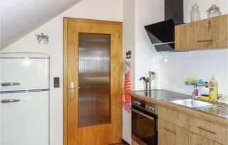 Awesome Home In Müllenbach With Kitchen - Müllenbach - 6