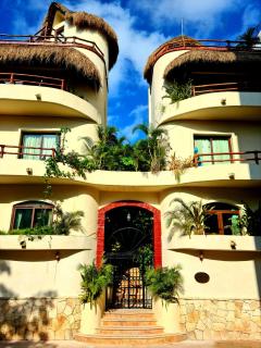 Luxury Villa steps to the beach & 5ta av, AMAZING - 2