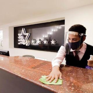 Hotel Cristina Suites - Puerto La Cruz - 7