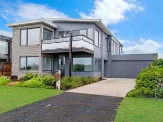 Stone and Sea - Port Fairy - 8