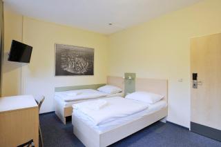 Best Deal Airporthotel Weeze - Weeze - 9