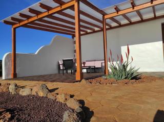 Casa Los Almendros Jacuzzi Garden - 1