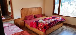 The Paradise, Old Manali - Manāli - 2
