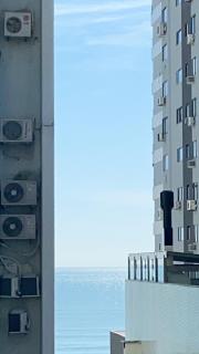 Ótimo Apto 2 quartos, Av. Brasil, de frente, quadra mar. - Balneário Camboriú - 5