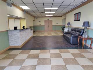 Columbus Grand Hotel & Banquet Center - Columbus - 7