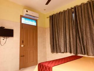 Rehoboth Home Stay - Kanyakumari - 6