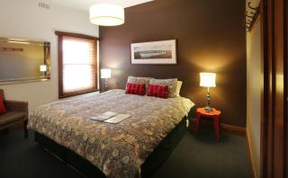 Kermandie Hotel - Port Huon - 1