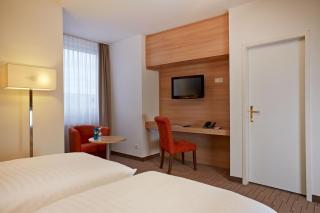 H+ Hotel Wiesbaden Niedernhausen - Niedernhausen - 6