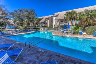 2 Bedroom 2 Bathroom Sleeps 6 King 2 Twins Bikes & Beach Gear included - 9