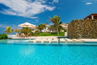 Las Verandas Hotel & Villas - 7