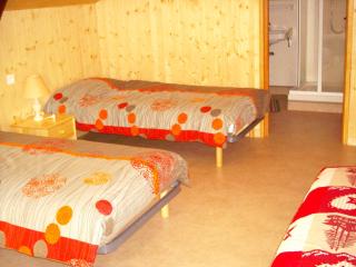 Maison avec 3 chambres à Landos, vue sur les montagnes, 150 m² - 1