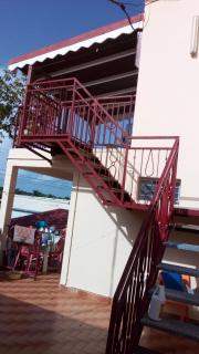 Appartement ensoleillé à Goyave, 50 m², vue mer et balcon - 9