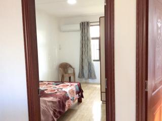 Stylish Apartment in Flic en Flac with Shared Pool - 7