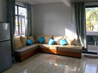 Stylish Apartment in Flic en Flac with Shared Pool - 9