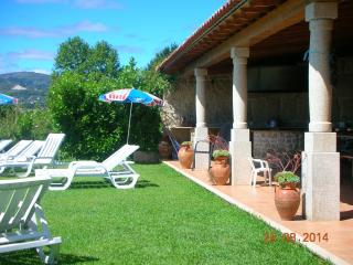 Charming Villa in Pedraça with Shared Pool - Pedraça - 4