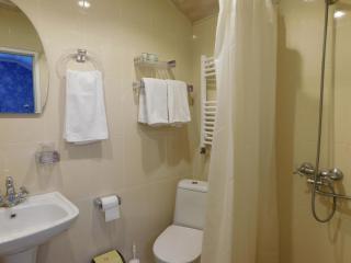 Akaki's Guesthouse - 1