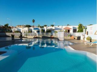 Charming Bungalow in Maspalomas with Shared Pool - 0
